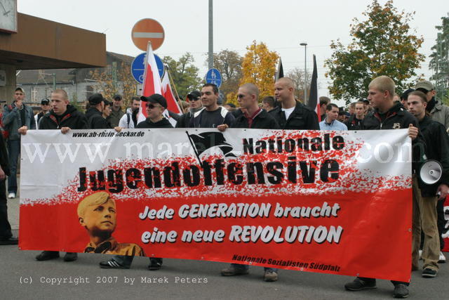 Nationale Jugendoffensive - Jede Generation braucht eine neue Revolution - Nationale Sozialisten Südpfalz