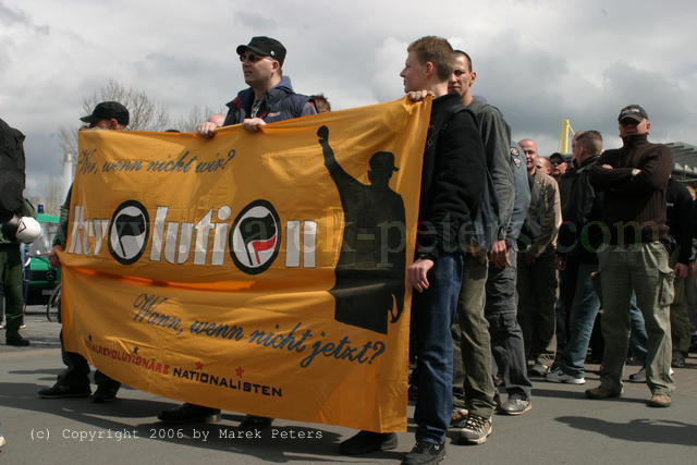 Transparent "Revolution - Wer, wenn nicht wir? Wann, wenn nicht jetzt? Nationalrevolutionäre Nationalisten"