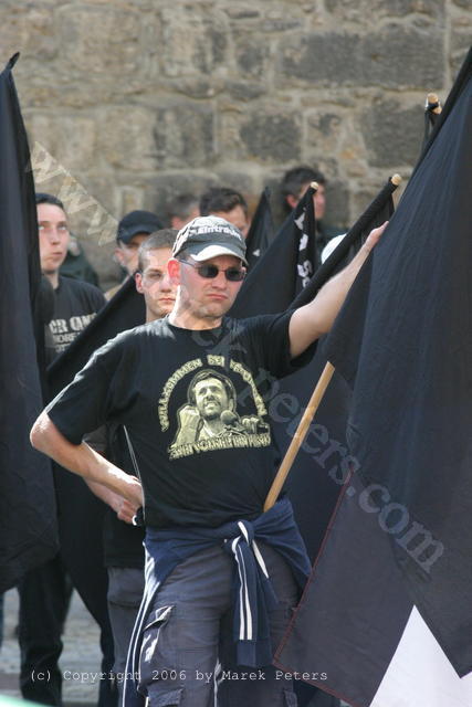 T-Shirt "Willkommen bei Freunden" mit dem Bild des iranischen Ministerpräsidenten Mahmud Ahmadinedschad